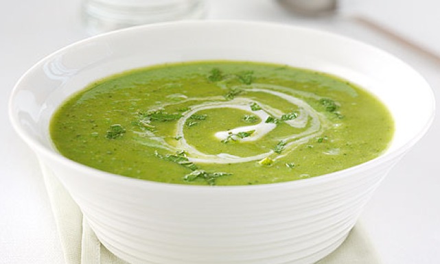 حساء الكرعة الخضراء الرائع