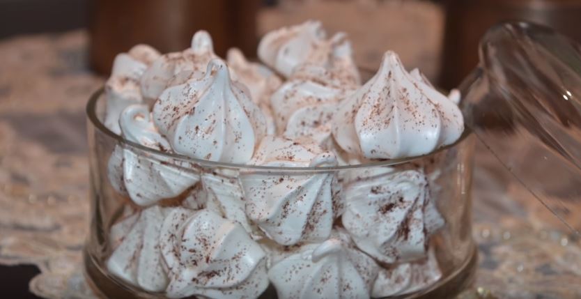 Meringue suisse طريقة تحضير المورانغ السويسرية الرائعة وأسرار نجاحها