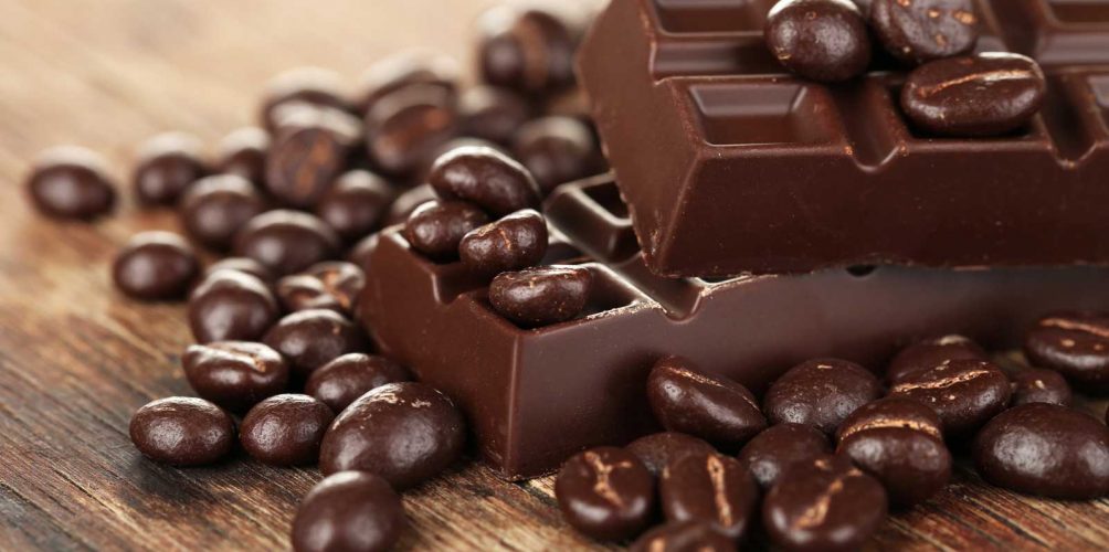 الشوكولاتة الداكنة تنظم ضربات القلب