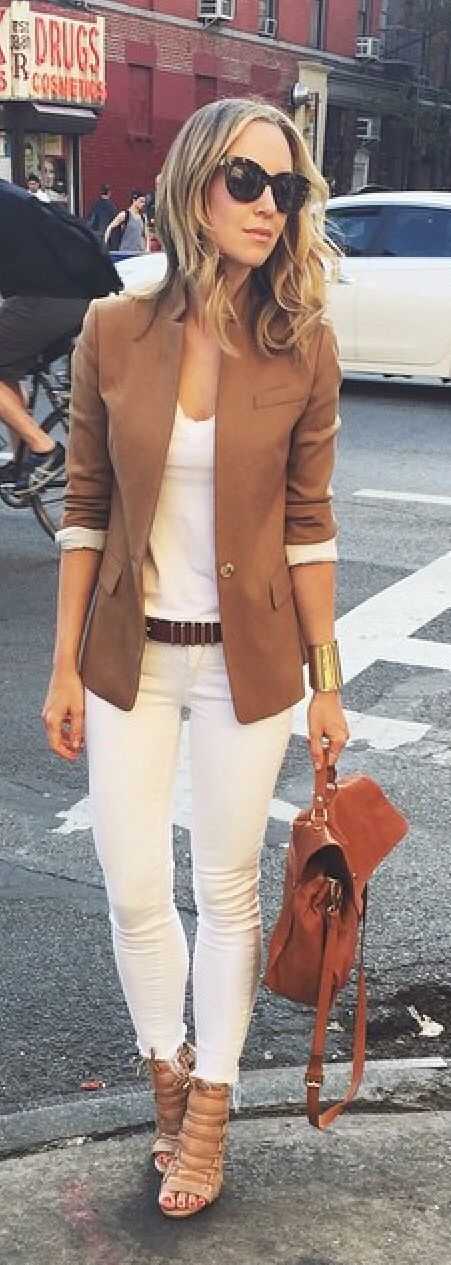 la veste blazer شي حاجة مهمة خاصها تكون عندك