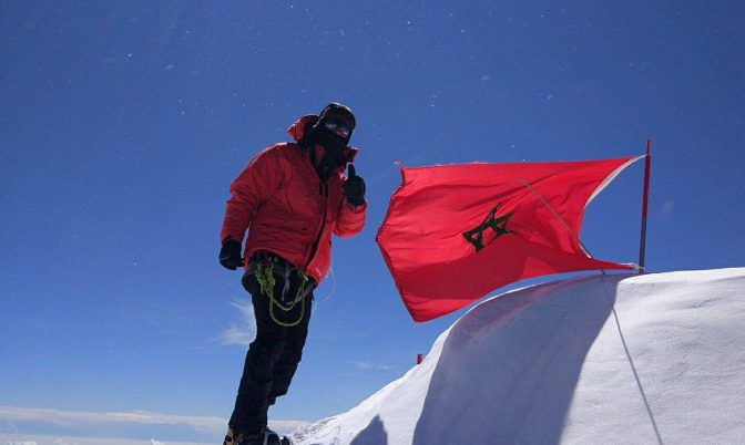 بعد كيليمانجارو والبروز علم المغرب سيرفرف قريبا بجبل اكونكاغوا