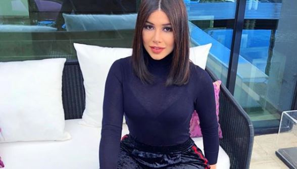 المغربية حنان لخضر بلوك كايلي جينر