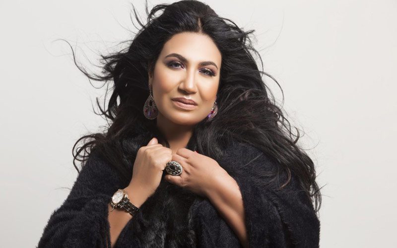 زينب ياسر  تصدر “إلا ڭالها يڭد بيها” بمناسبة عيد الحب