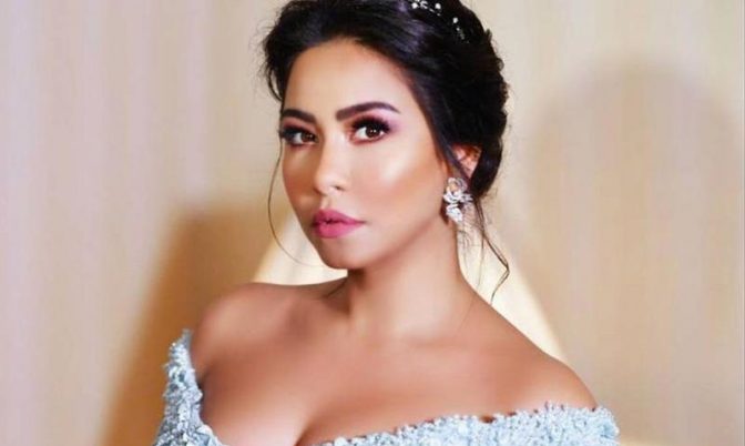 الفنانة شيرين عبد الوهاب تدخل السجن بتهمة الإساءة لمصر