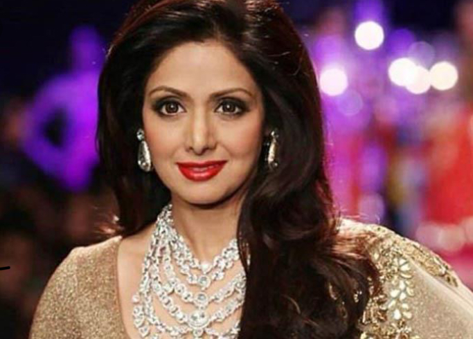 وفاة النجمة البوليوودية سريديفي كابور بدبي