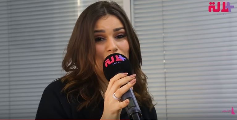 فيديو: هناء الادريسي تغني لسعد لمجرد « أنا ماشي ساهل »