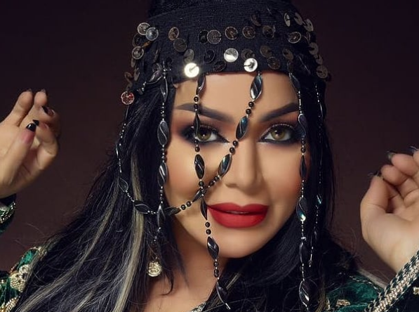 ليلى غفران تعود للساحة الفنية بأغنية مغربية