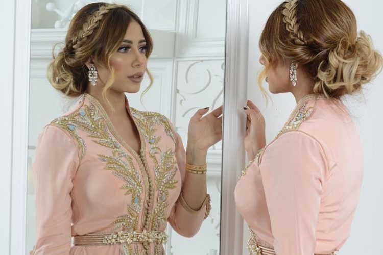 يسرا سعوف تتألق بقفطان مغربي ساحر (صورة)