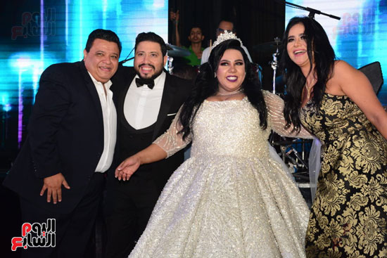 بالصور .. حفل زفاف الفنانة شيماء سيف و المنتج محمد كارتر