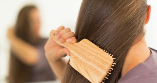 للبصل فوائد لنمو الشعر…اليك الوصفة