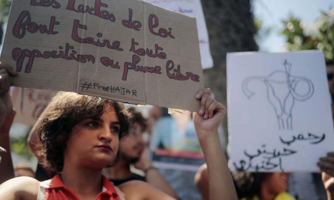 جائزة « سيمون دي بوفوار » الفرنسية.. تتويج 3 ناشطات مغربيات في حركة « خارجة عن القانون »