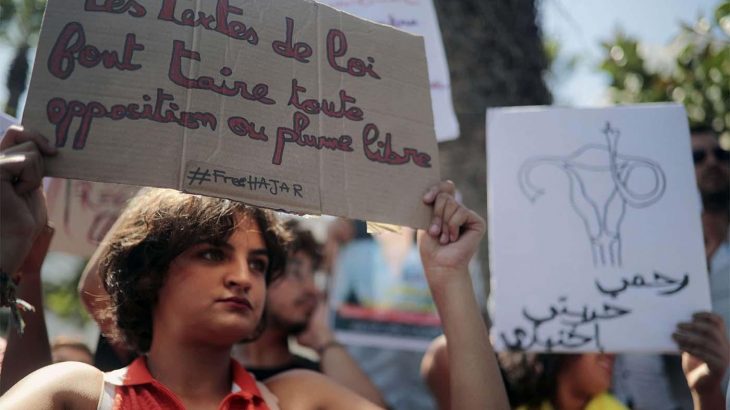 جائزة &laquo;&nbsp;سيمون دي بوفوار&nbsp;&raquo; الفرنسية.. تتويج 3 ناشطات مغربيات في حركة &laquo;&nbsp;خارجة عن القانون&nbsp;&raquo;