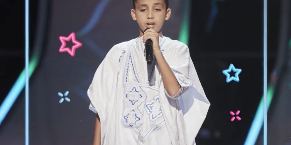 آدم بنلمقدم.. موهبة يافعة من العيون تسحر لجنة &laquo;&nbsp;ذا فويس كيدز&nbsp;&raquo; (فيديو)