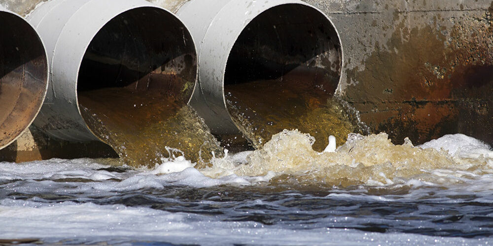 دراسة صينية تؤكد: كورونا ينتقل عبر مياه الصرف الصحي