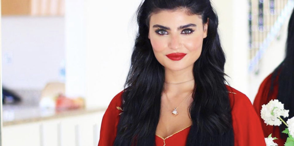 بطلة كليب « تسونامي ».. نهيلة أبو حنيفة تعلن إصابتها بكورونا (صورة)