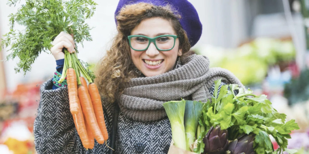 أطباء: أصحاب هذا النظام الغذائي أكثر عرضة للإصابة بكورونا