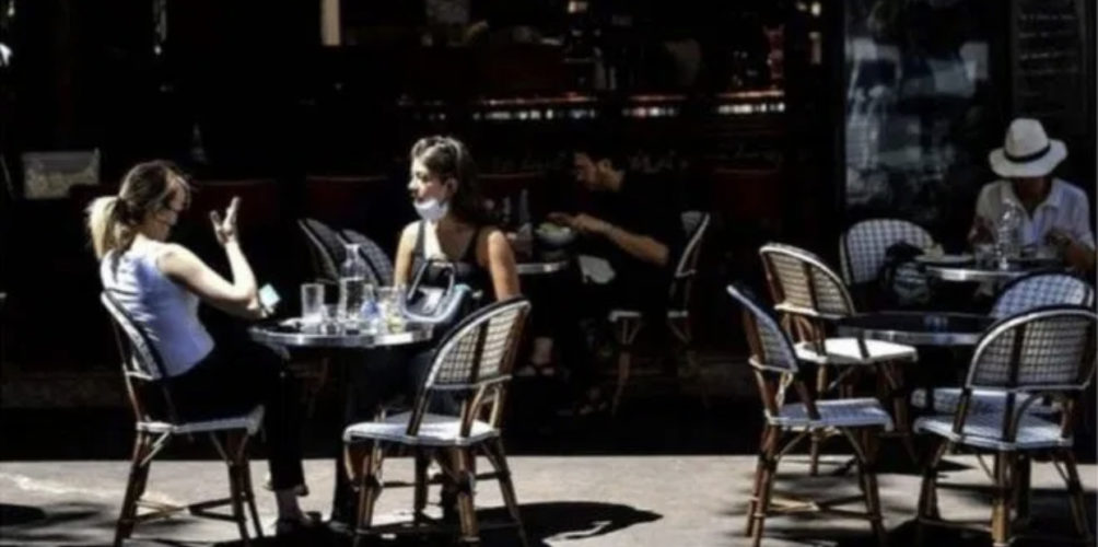 دراسة: هذه الأماكن مسؤولة عن غالبية إصابات فيروس كورونا