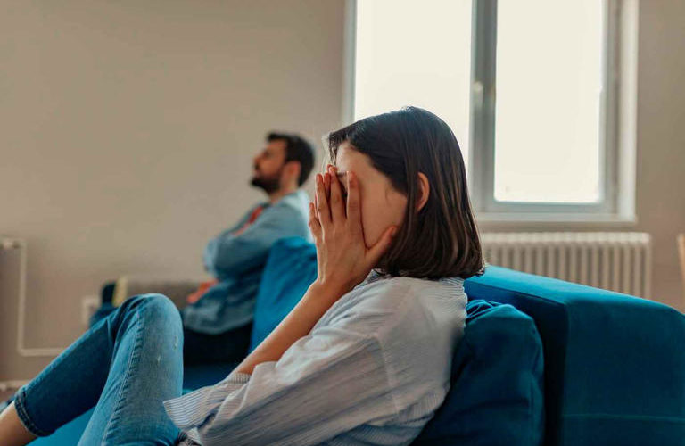 حالات نادرة جدا.. مصابون بكورونا يبلغون عن اضطرابات نفسية