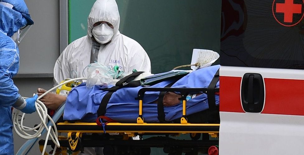 دراسة: سرعة انتشار كورونا المتحور تعود لكميات أعلى من الفيروس في عينات الجهاز التنفسي