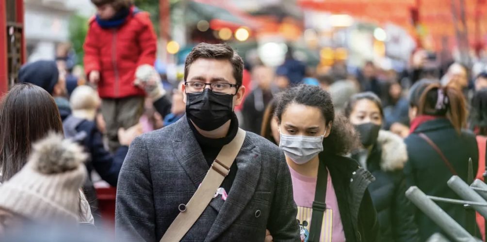 مكتشف إيبولا: قطع الأشجار أهم أسباب انتشار الفيروسات المميتة