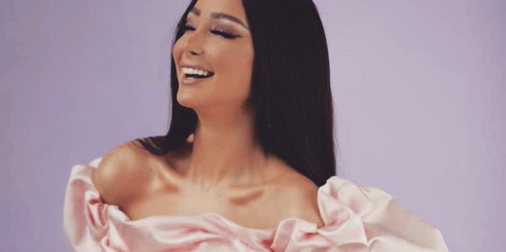 بسمة بوسيل ساخرة: كثرة الهم كضحك