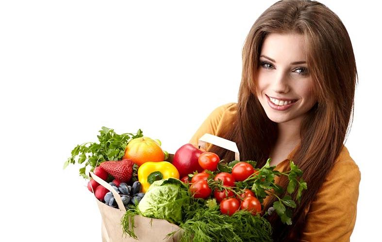 لتجنب أمراض القلب والرئة.. هذه كمية الخضروات والفواكه التي يجب تناولها