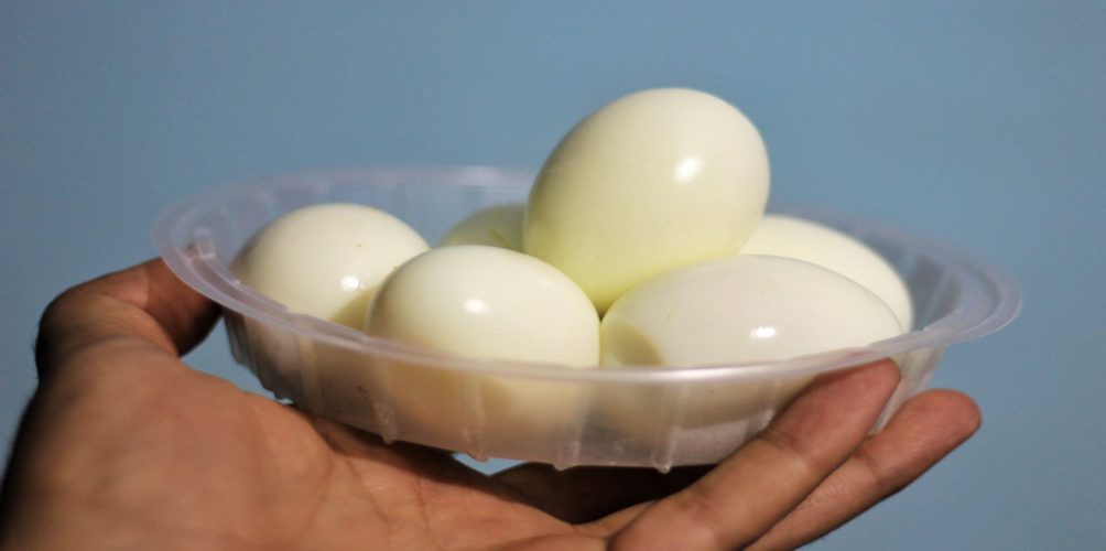 تناول البيض وخطر الوفاة بأمراض القلب.. دراسة توضح