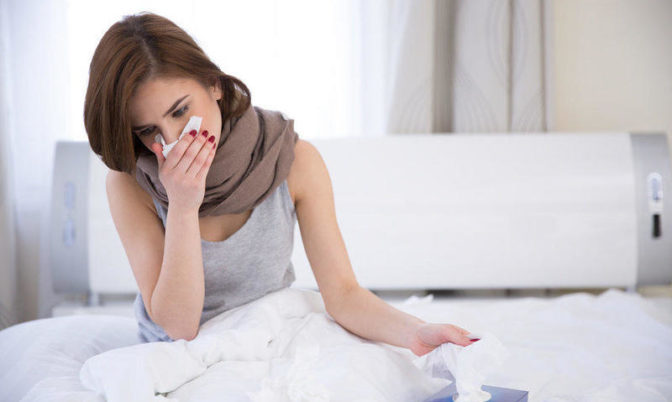 دراسة: الإصابة بنزلة البرد قد تحمي من كورونا