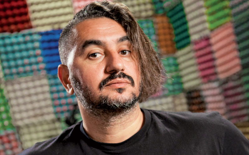 تحت شعار &laquo;&nbsp;لننقد السينما المغربية&nbsp;&raquo;.. صناع السينما يطلقون حملة تنديدا بقرارات المركز السينمائي المغربي (صور)