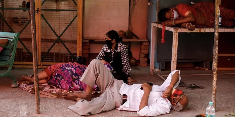 منظمة الصحة العالمية تحذر: الطفرة الهندية من كورونا مصدر قلق عالمي