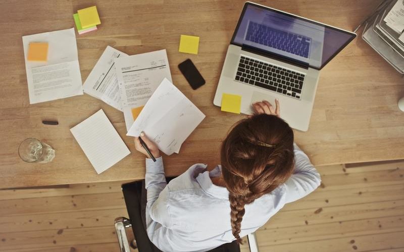 منظمة الصحة العالمية: العمل لساعات طويلة يقتل مئات الآلاف من الأشخاص سنويا