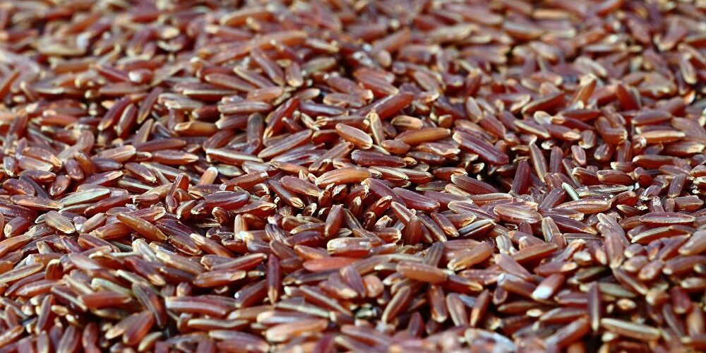 لصحة أفضل.. استبدلوا الأرز الأبيض بالأحمر