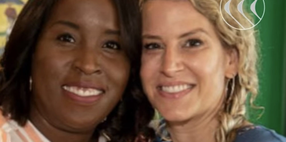 لإنقاذ زوجيهما.. زميلتان في العمل تتبادلان الكلى (فيديو)