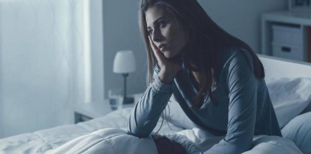 دراسة: النساء اللائي يستيقظن في الليل تزيد احتمالية موتهن في سن مبكرة