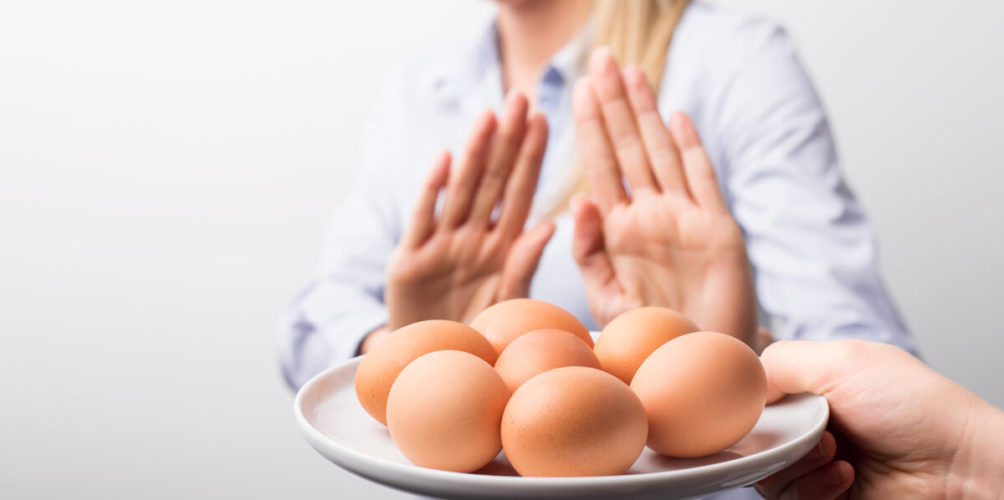 لتقليل خطر إصابة الأطفال بحساسية البيض.. باحثون ينصحون باتباع هذه الطريقة