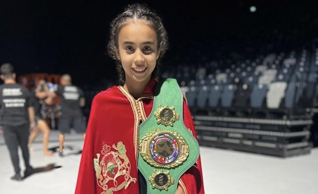 لم تتجاوز الـ12 من عمرها.. الطفلة أميرة الطاهري تهدي المغرب لقبا عالميا في الكيك بوكسينغ