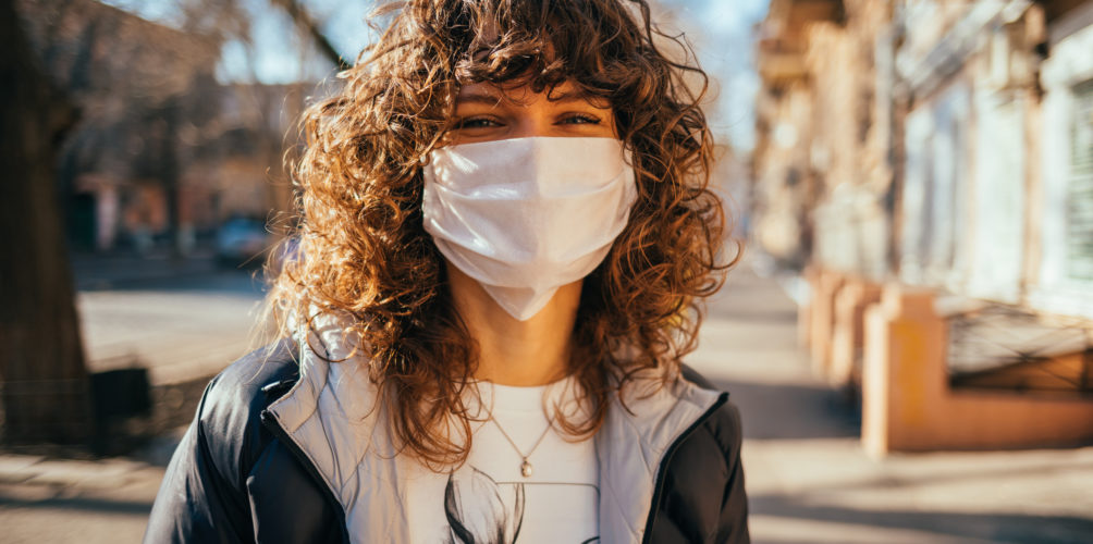 ما هي الفئة العمرية الأكثر عرضة للإصابة بـ »أوميكرون »؟.. دراسة تجيب