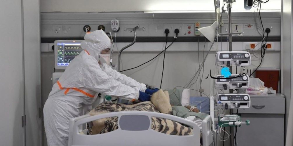 لم نخلص بعد من أوميكرون.. اكتشاف متحور جديدة من سلالة أوميكرون