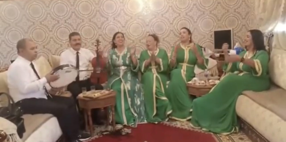 على قناتها على اليوتيوب.. بوطازوت تتقاسم تداريبها لتأدية دور &laquo;&nbsp;الشيخة&nbsp;&raquo; في مسلسل &laquo;&nbsp;المكتوب&nbsp;&raquo; (فيديو)