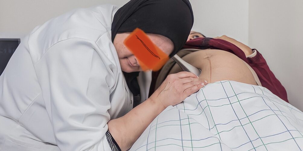 اليوم العالمي للقابلات.. تهنئة خاصة من وزارة الصحة والحماية الاجتماعي للقابلة المغربية