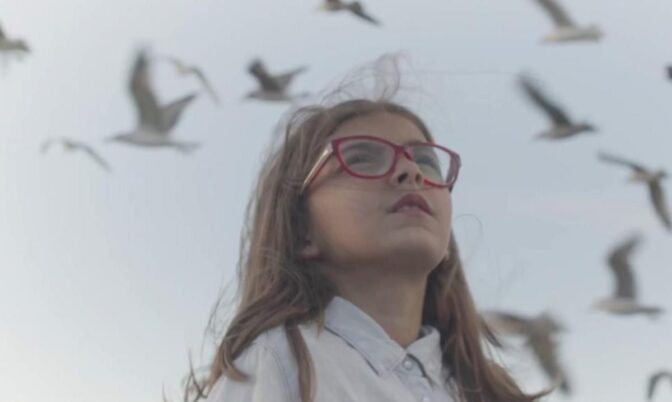 للمخرجة ليلى كيلاني.. فيلم “أرض الطيور” يمثل المغرب في مهرجان الجونة السينمائي